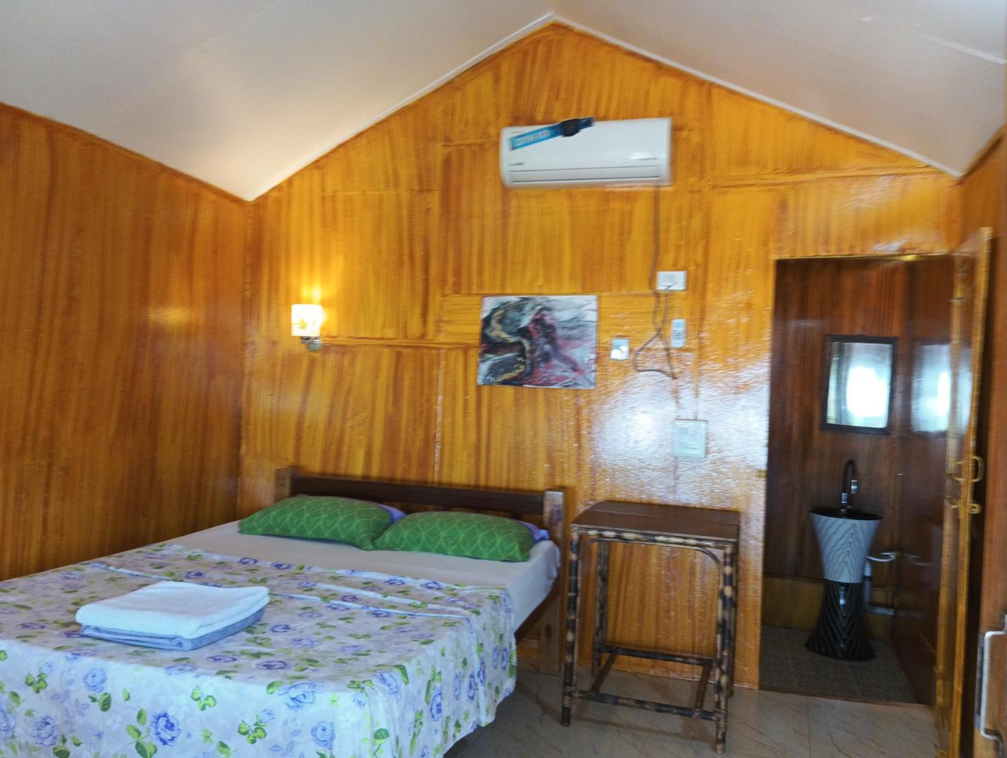Monsoon Hotel Agonda Room photo